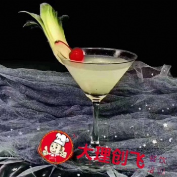 愛調酒嗎想學調酒的加入我們吧