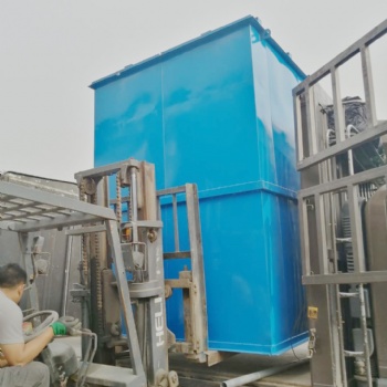 環(huán)振科技大型鍋爐布袋除塵器 定制各型號(hào)除塵器 歡迎來電咨詢