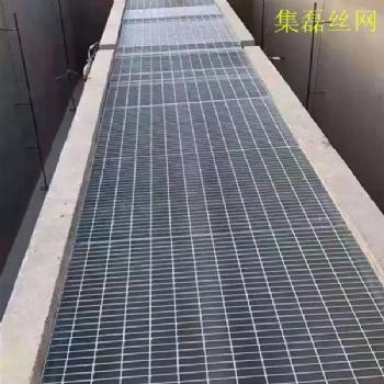 【集磊】鍍鋅格柵板價格|格柵板生產(chǎn)