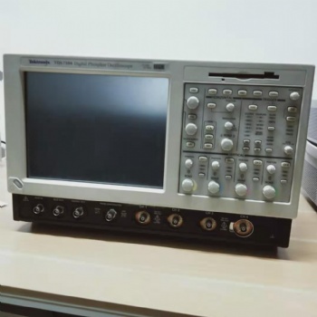東莞 泰克Tektronix TDS7104 數(shù)字示波器