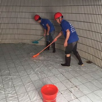 廣州市從化區(qū)街口專業(yè)水池清洗公司、生活水箱水塔內(nèi)壁除黃漬清理污垢