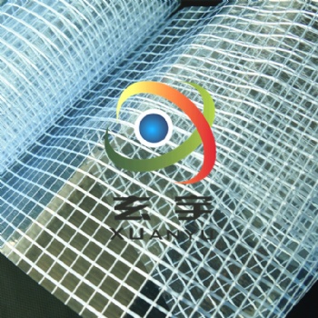 廠家供應透明PVC夾網(wǎng)布 大方格夾網(wǎng)布 彩色透明夾網(wǎng)布 箱包面料 文件袋 防水箱包面料