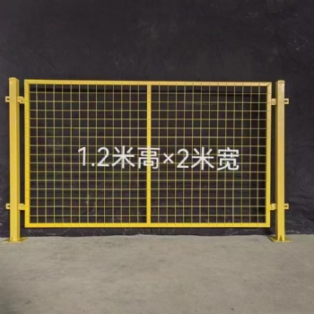 護(hù)欄隔離網(wǎng)生產(chǎn)廠商抗老化十年廠區(qū)機(jī)場(chǎng)花園均可